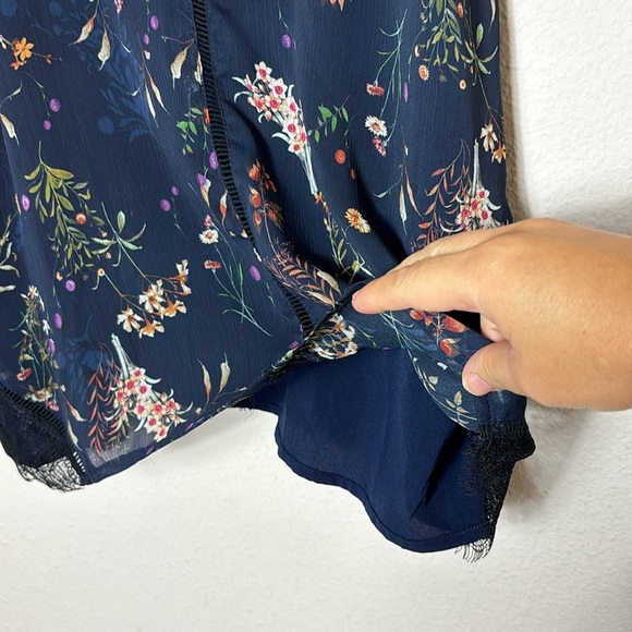 Maeve Anthropologie Floral Tank Top with lace details spaghetti straps size XS - Picture 6 of 9